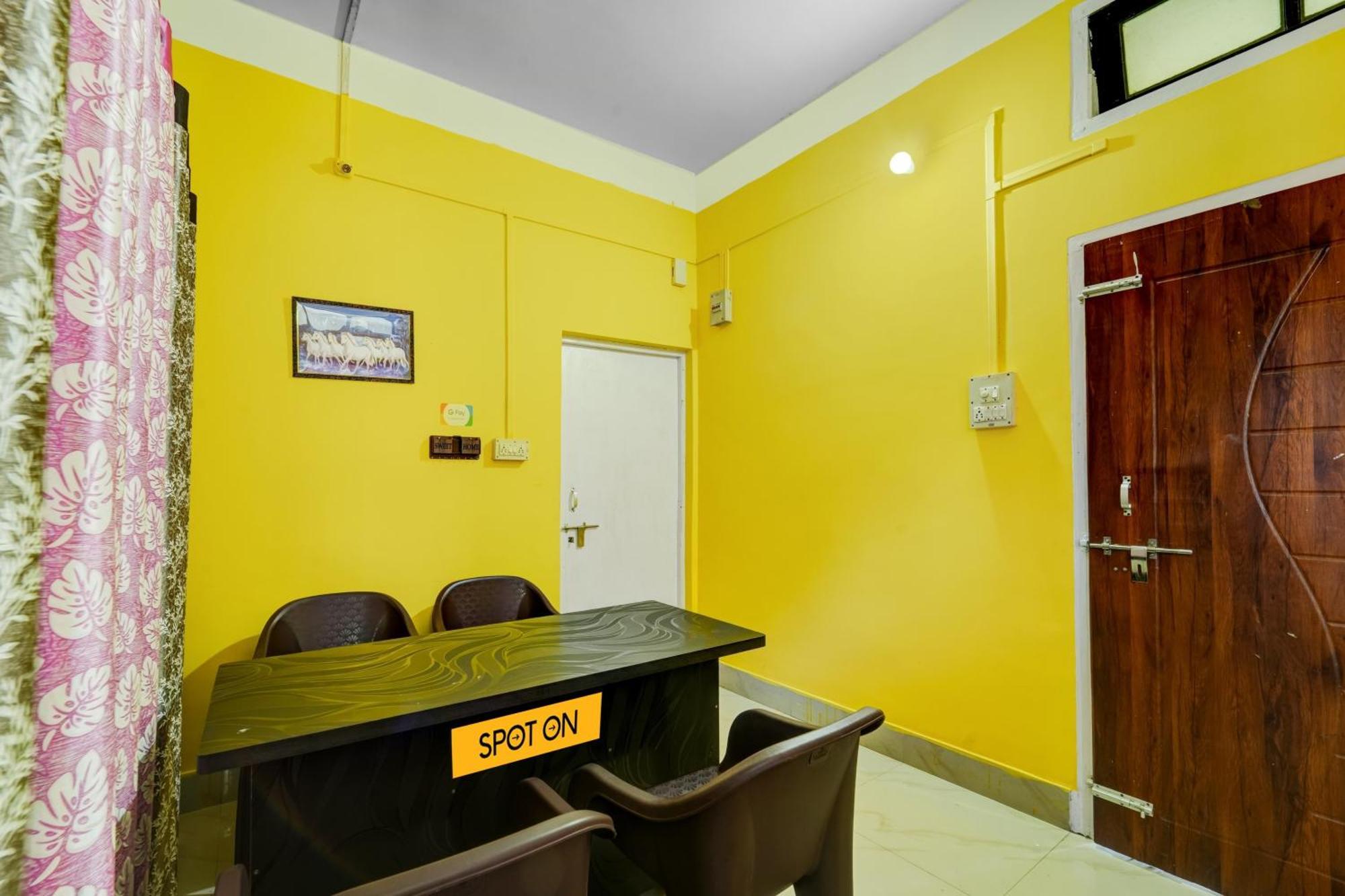 Hotel O Home Trimurti Guest House Gauháti Kültér fotó